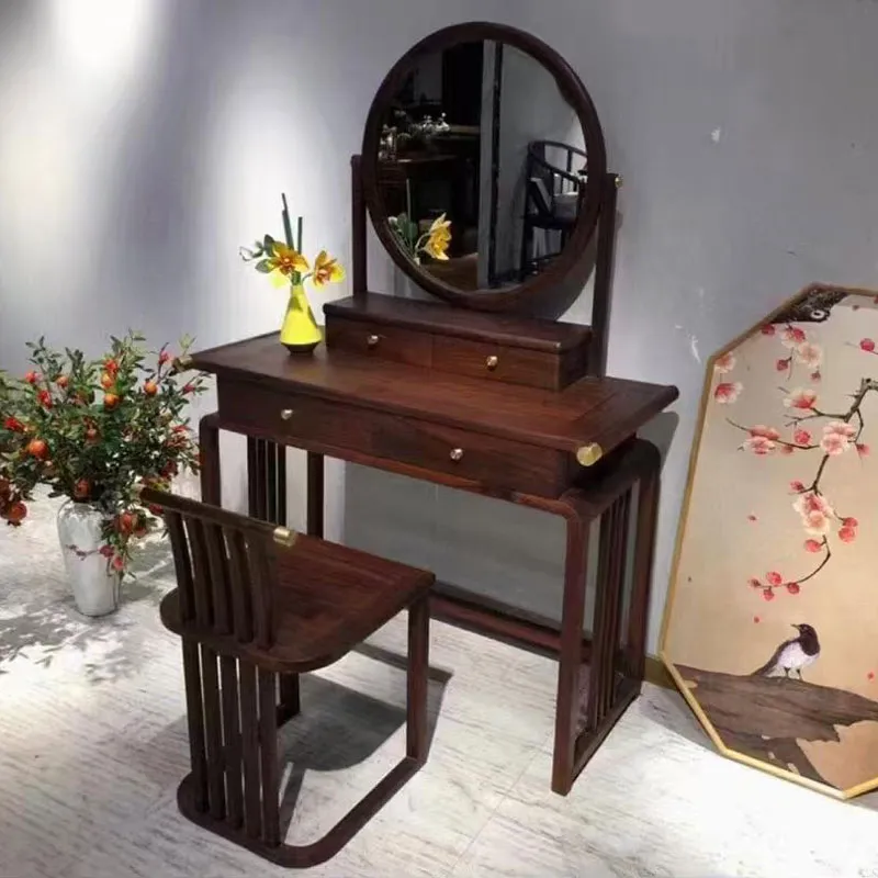Hvilket materiale er bra for mahogny møbler?